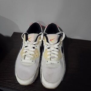 Nike Air Max 90 SE Swoosh Fiber Shoes White Black Red Mens Size US 7 DV3335-100
